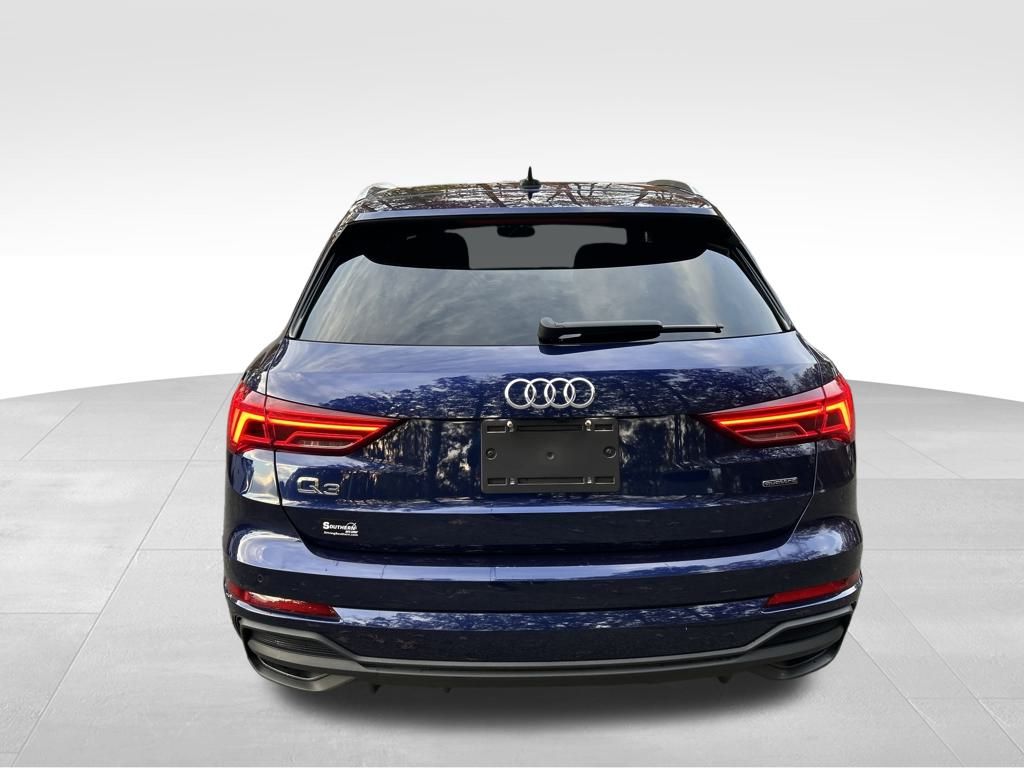 2025 Audi Q3 Premium S line photo 4