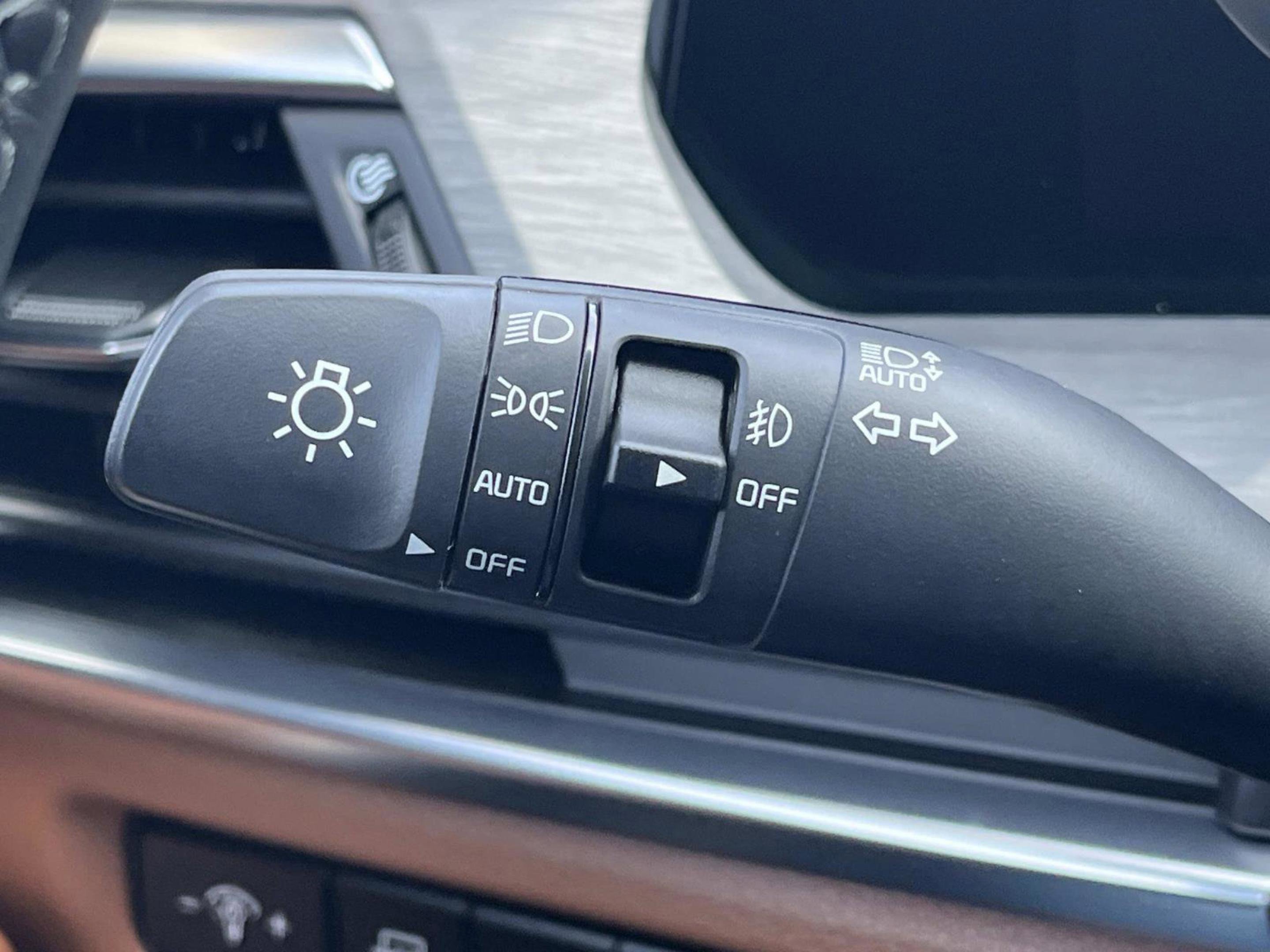 2025 Kia Telluride SX Prestige X-Line photo 35