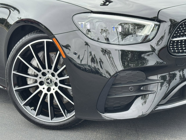 2022 Mercedes Benz E 450 4MATIC Cabriolet photo 2