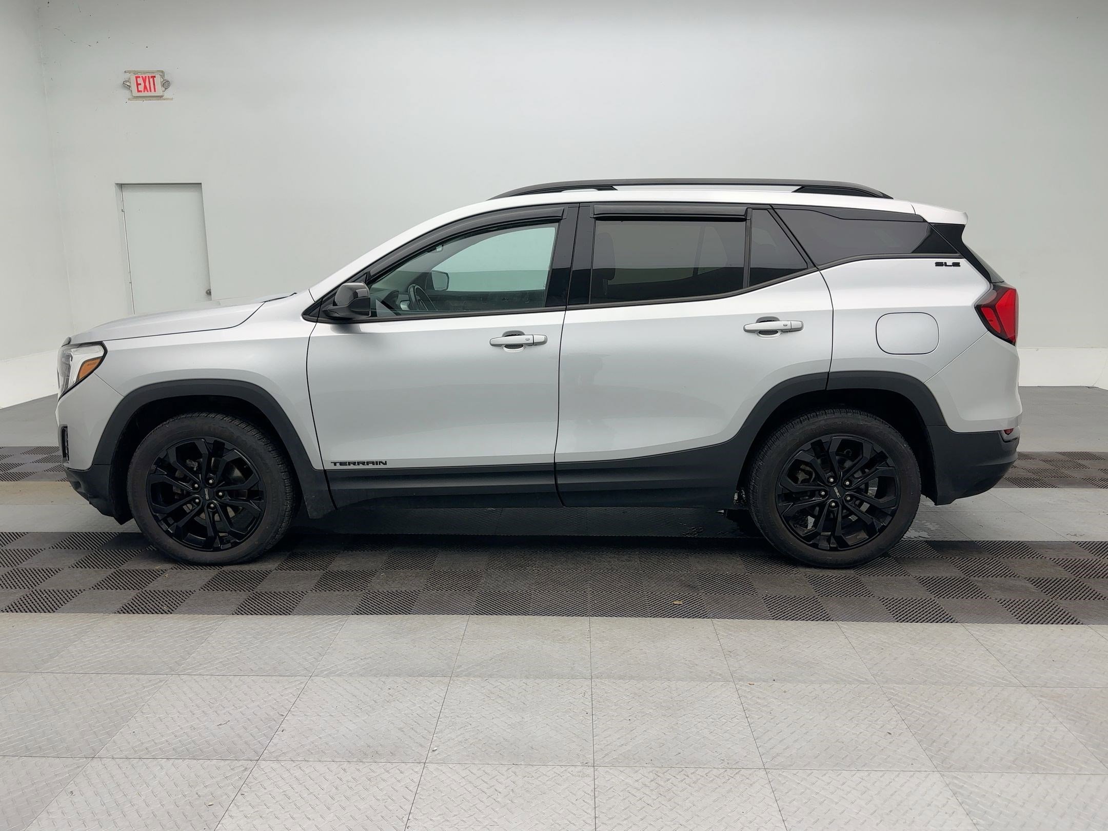 Used 2020 GMC Terrain SLE with VIN 3GKALTEV2LL304508 for sale in Chittenango, NY