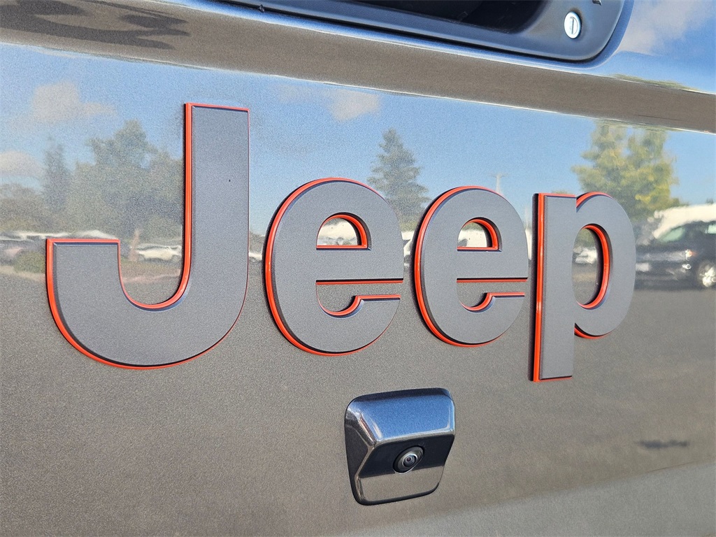 2025 Jeep Gladiator Mojave photo 26