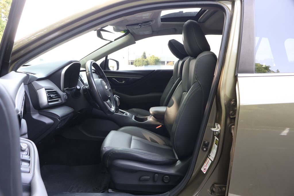 2020 Subaru Outback Onyx Edition XT photo 27