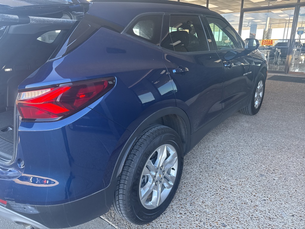 2022 Chevrolet Blazer 2LT photo 3