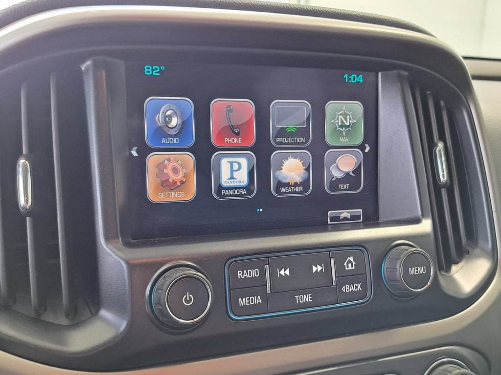 2016 Chevrolet Colorado Z71 photo 14