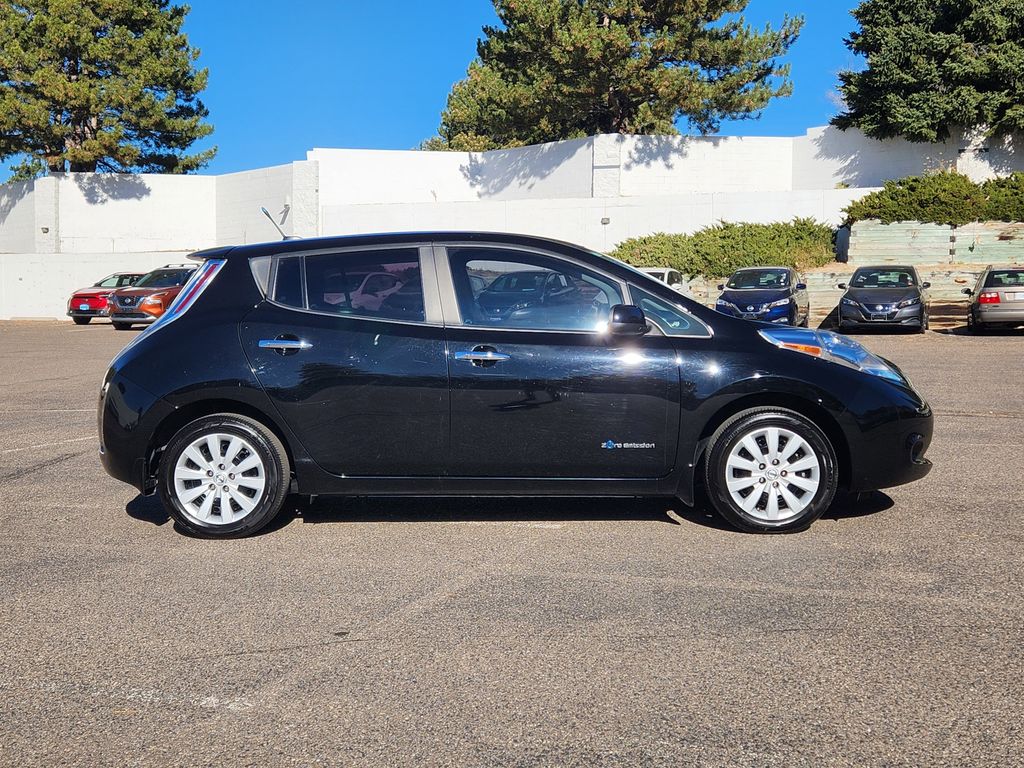 Used 2014 Nissan LEAF S with VIN 1N4AZ0CP7EC333486 for sale in Aurora, CO