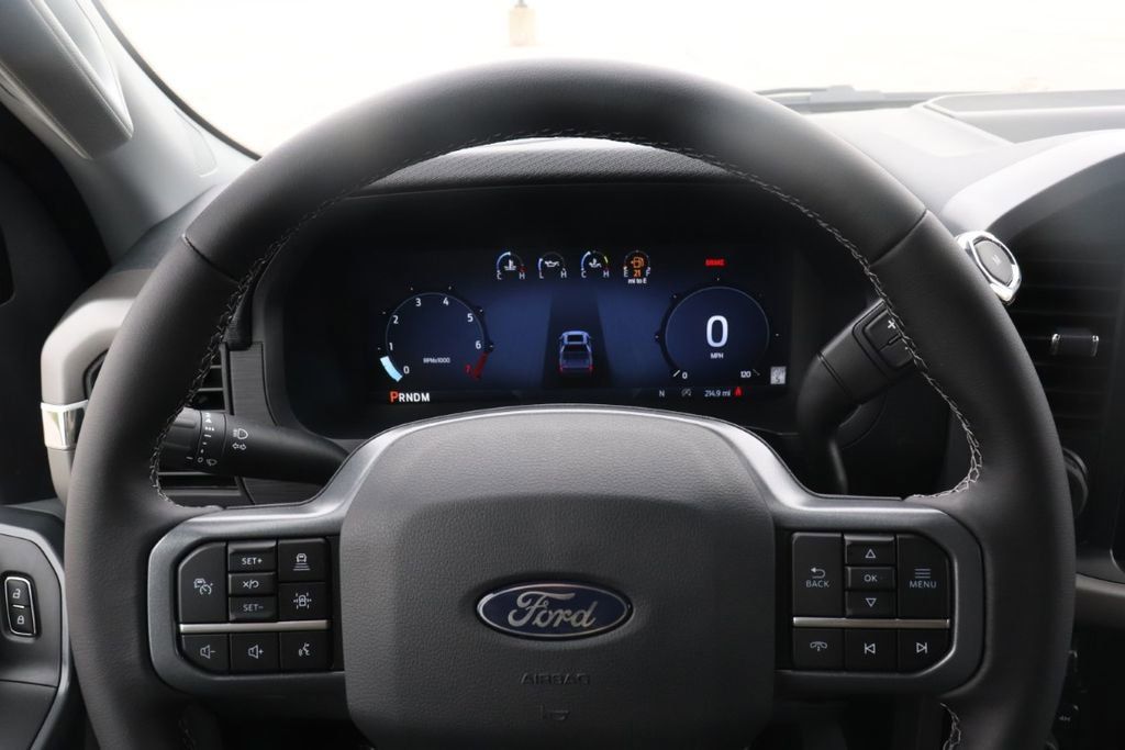 2024 Ford F-150 XLT photo 18