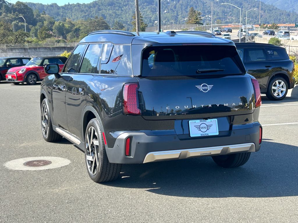 2025 Mini Countryman SE photo 2