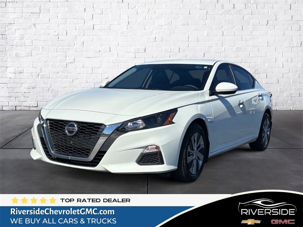 2022 Nissan Altima S