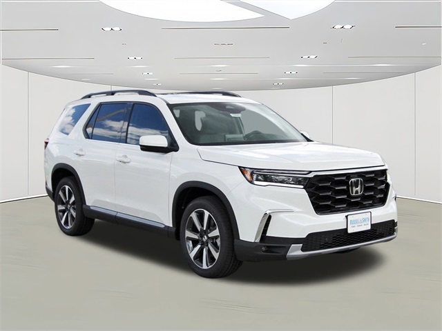 2025 Honda Pilot Touring's photo