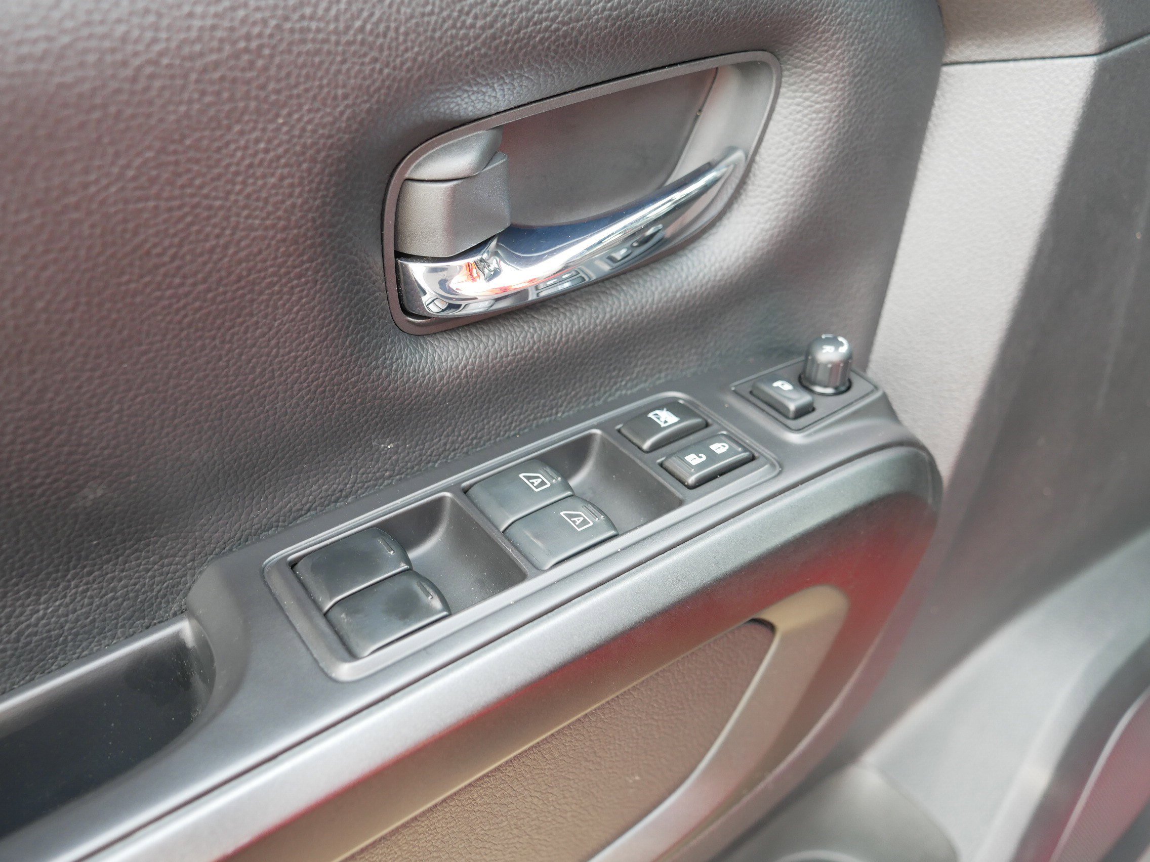 2021 Nissan Titan PRO-4X photo 18
