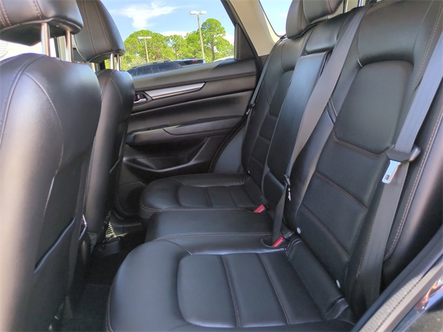 2022 Mazda CX-5 2.5 S Preferred photo 13