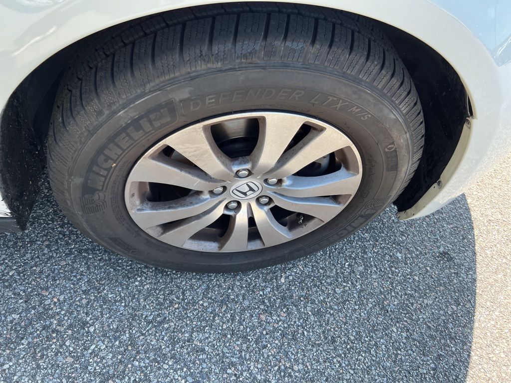 2016 Honda Odyssey EX-L photo 18