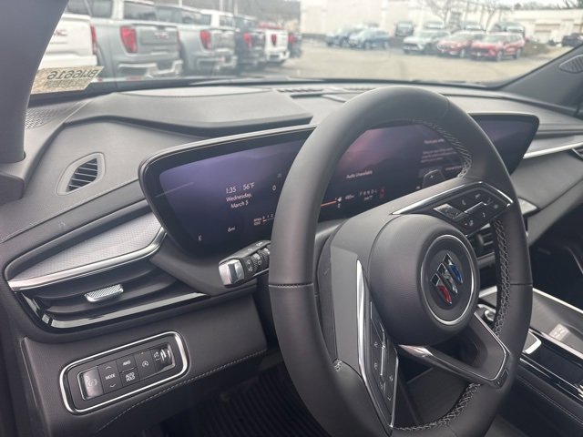 2025 Buick Enclave Sport Touring photo 10