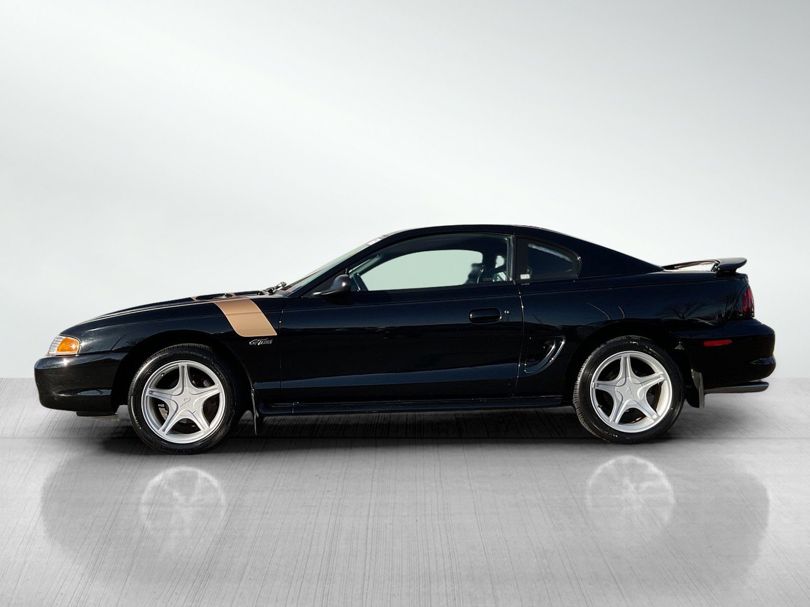 Used 1998 Ford Mustang GT with VIN 1FAFP42X0WF261390 for sale in Brainerd, Minnesota