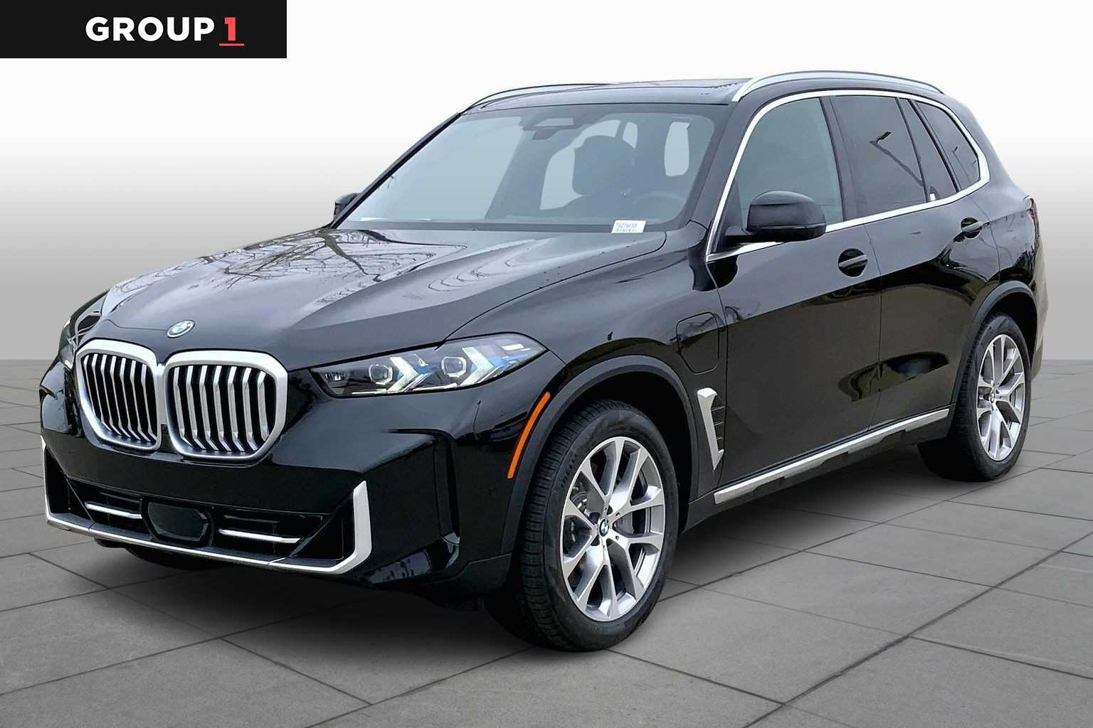 2026 BMW X5 50e's photo