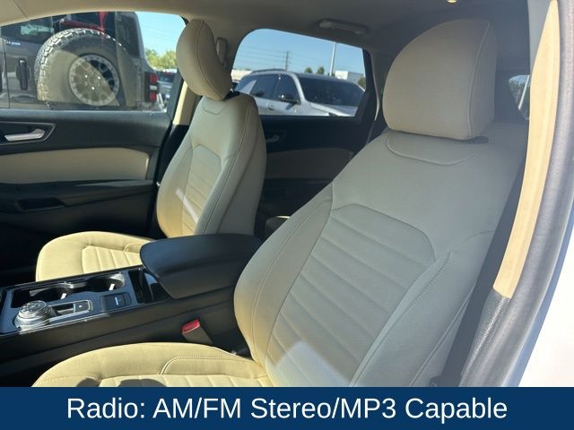 2019 Ford Edge SE photo 11