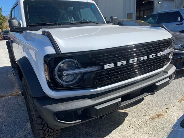 2025 Ford Bronco Outer Banks photo 3