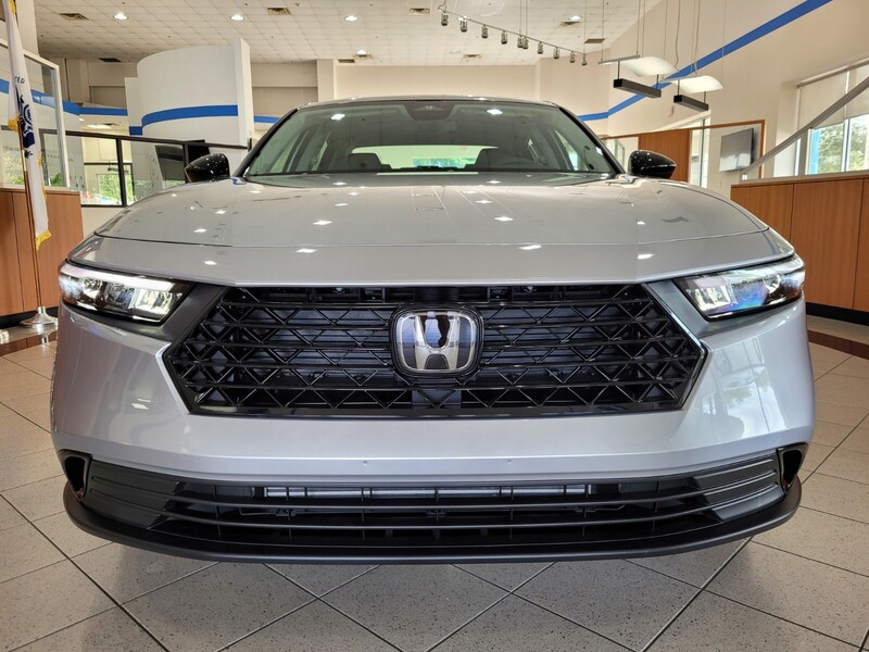 2025 Honda Accord SE photo 2