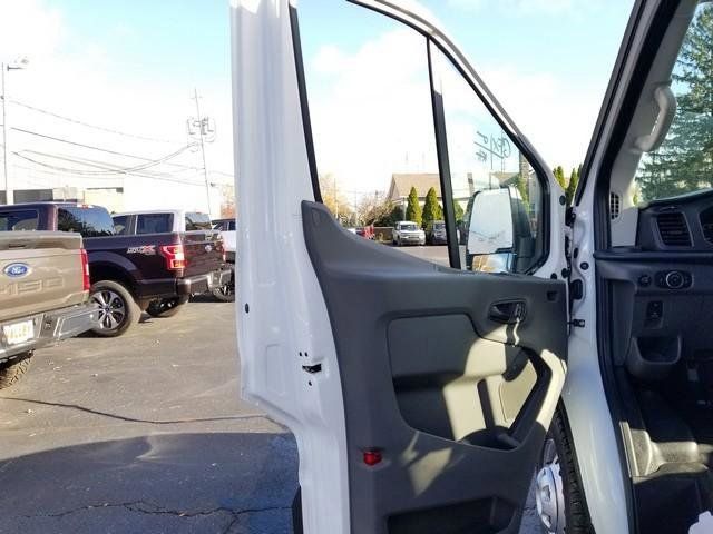 2024 Ford Transit photo 16