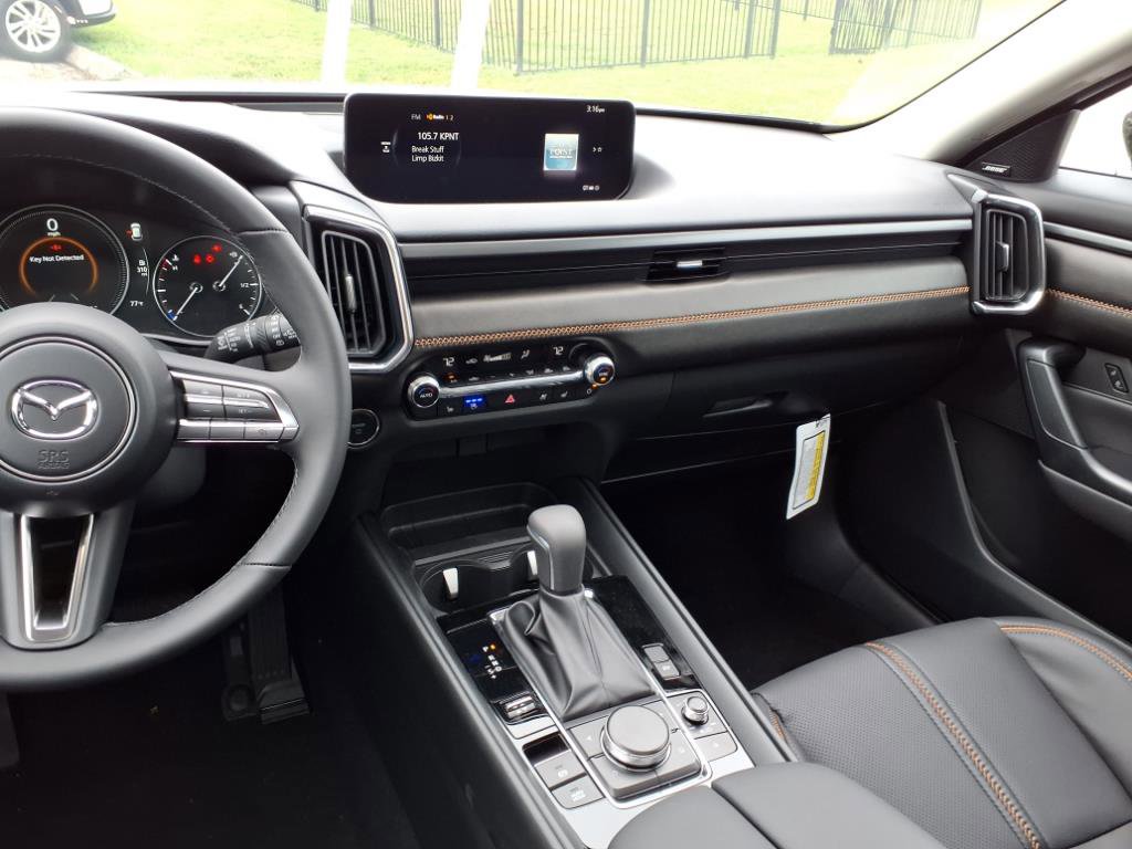 2025 Mazda CX-50 Premium Plus photo 2