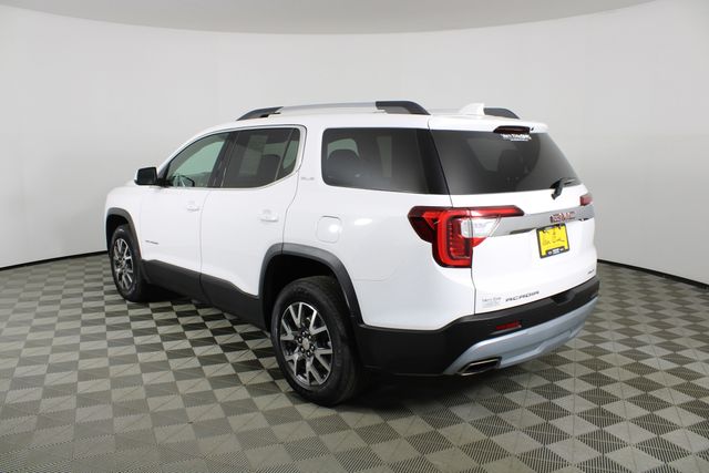 2023 Gmc Acadia SLE photo 4