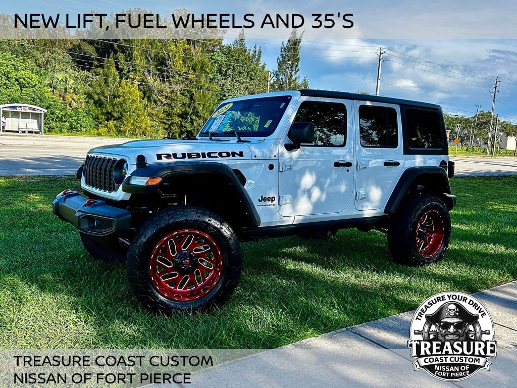 2024 Jeep Wrangler 4-Door Rubicon's photo