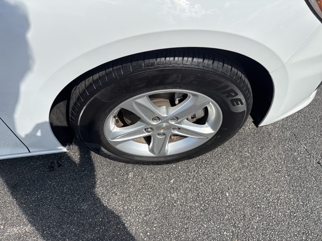 2024 Chevrolet Malibu 1LT photo 10