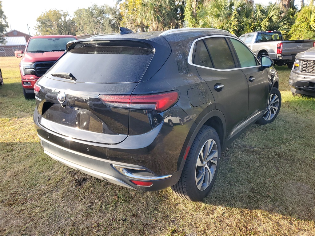 2023 Buick Envision Essence photo 2