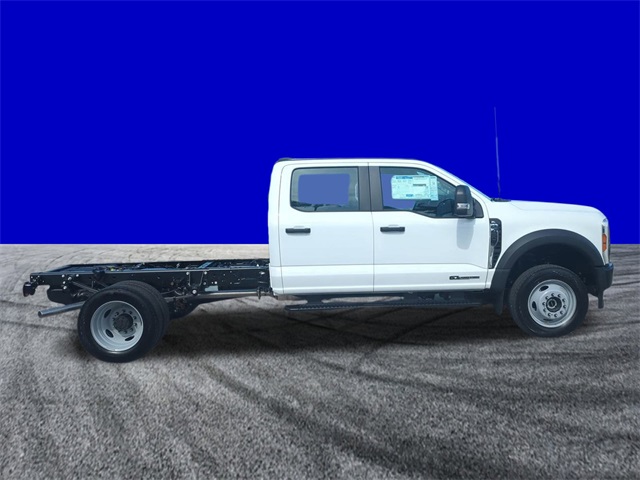 2025 Ford F-450 XL photo 3