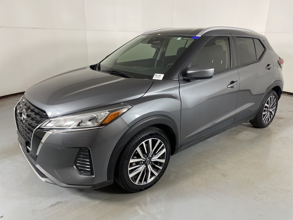 2024 Nissan Kicks SV photo 3
