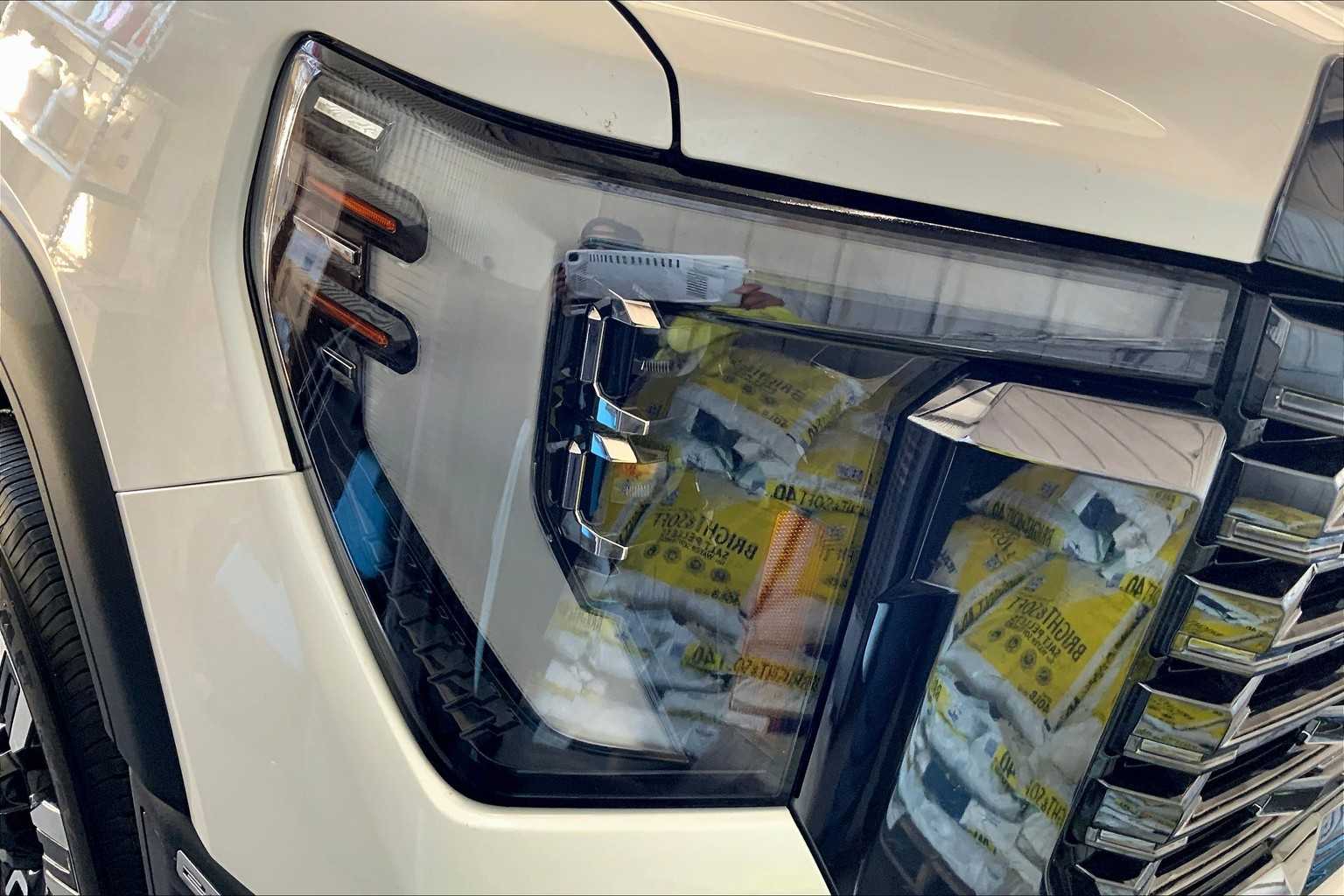 2024 Gmc Sierra 2500 HD Denali Ultimate photo 24