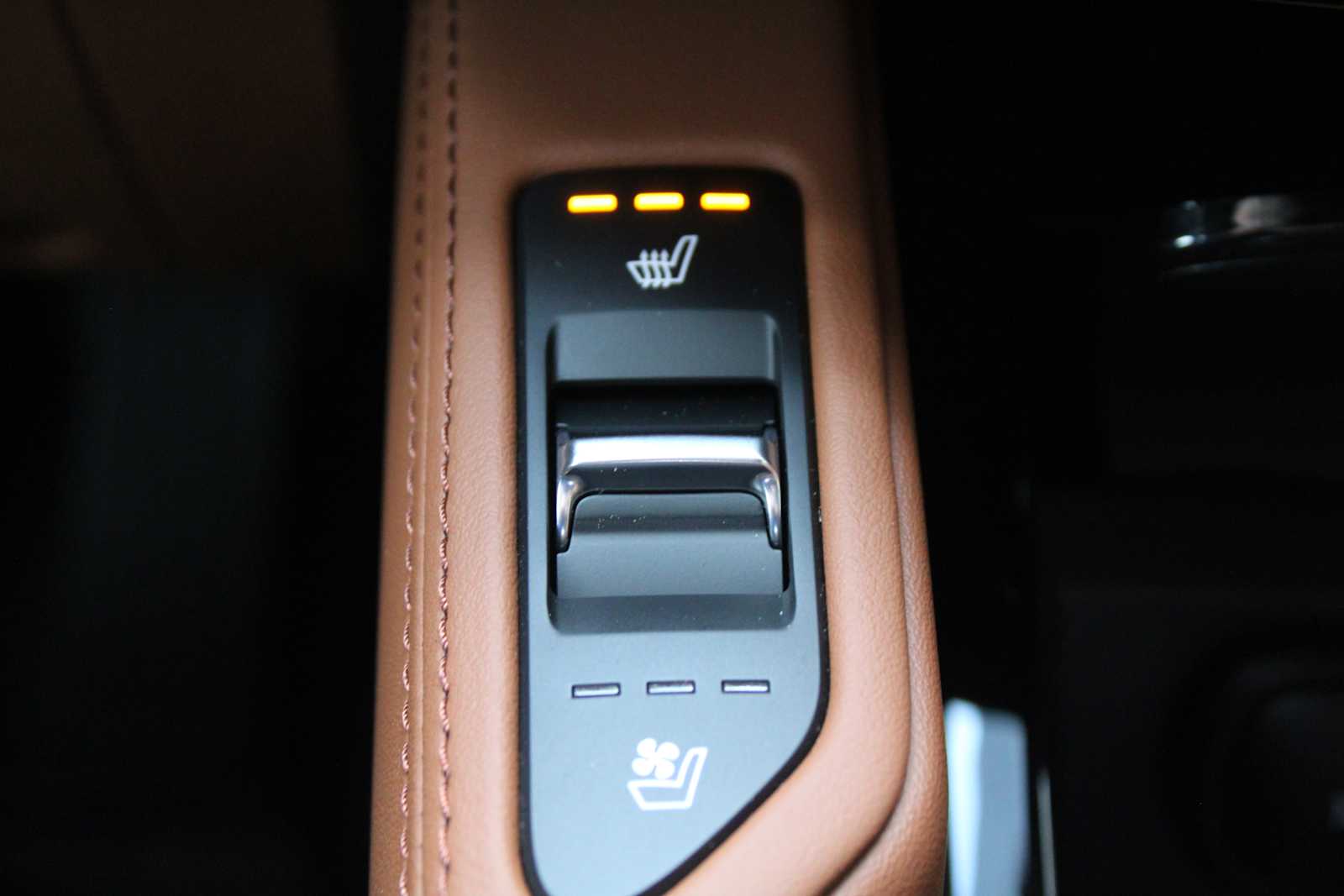 2025 Kia Telluride EX X-Pro photo 38