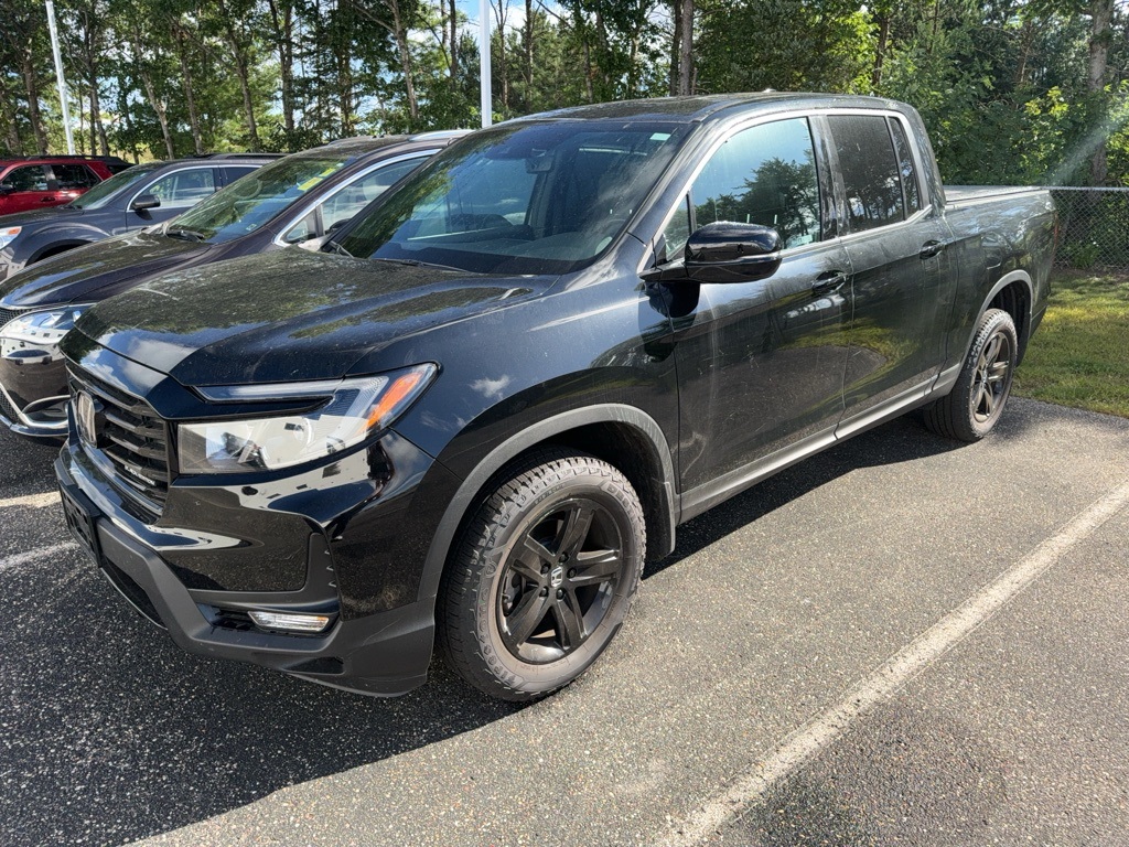 2022 Honda Ridgeline Black Edition photo 5