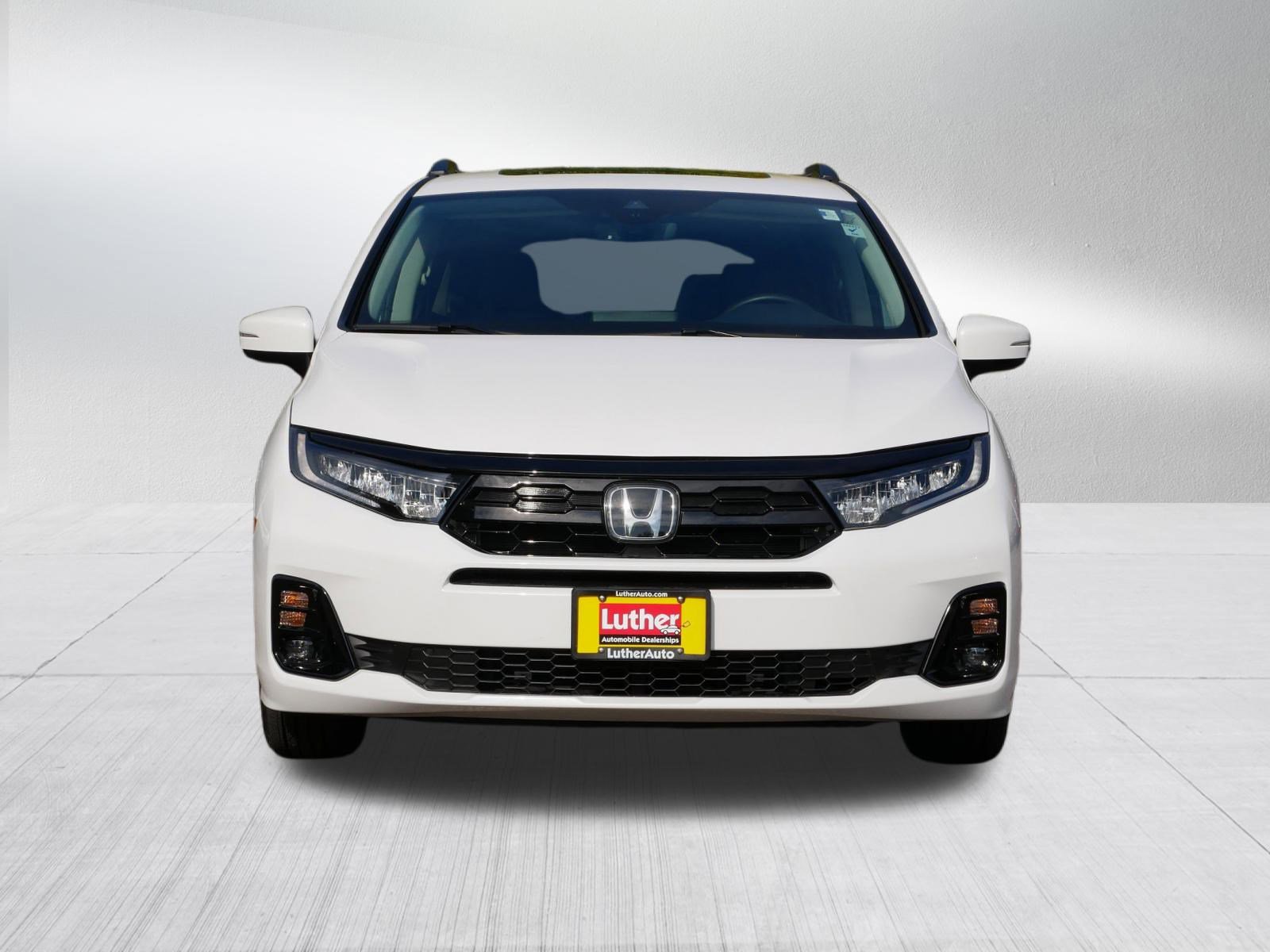 2025 Honda Odyssey Elite photo 2