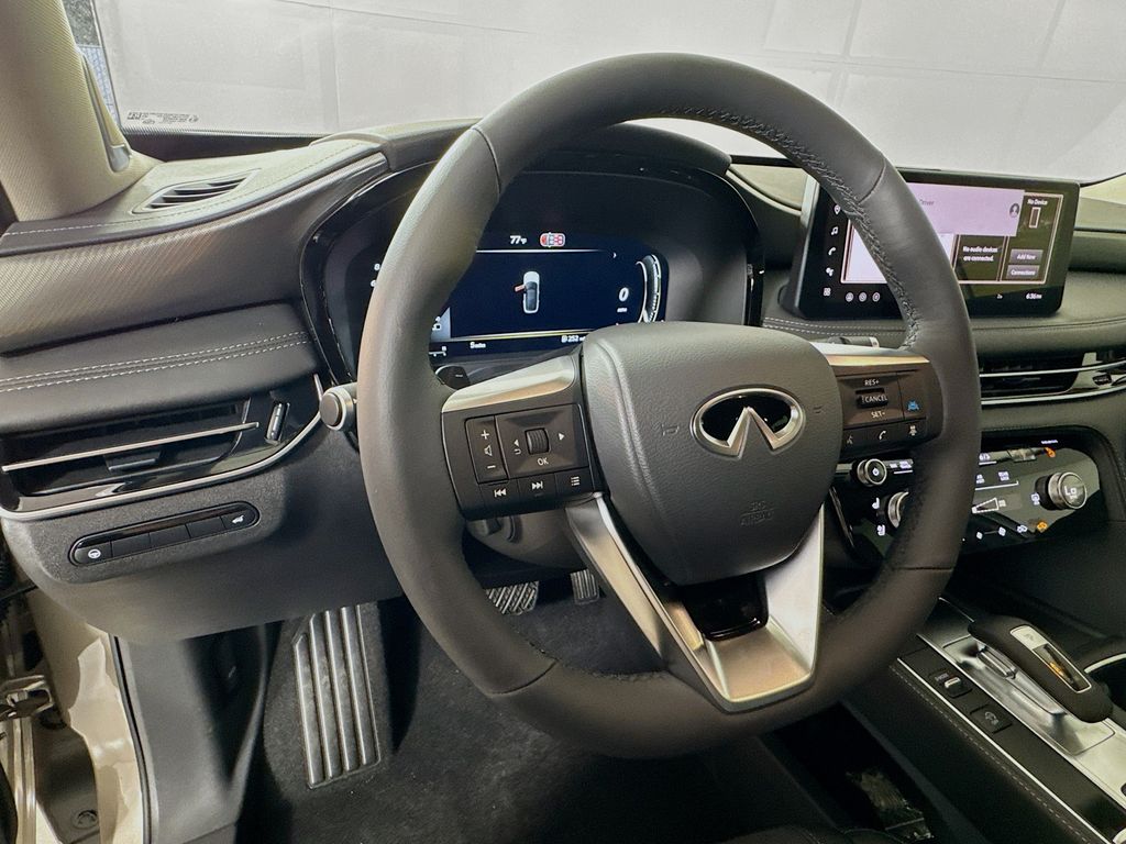 2026 Infiniti QX60 Luxe photo 11