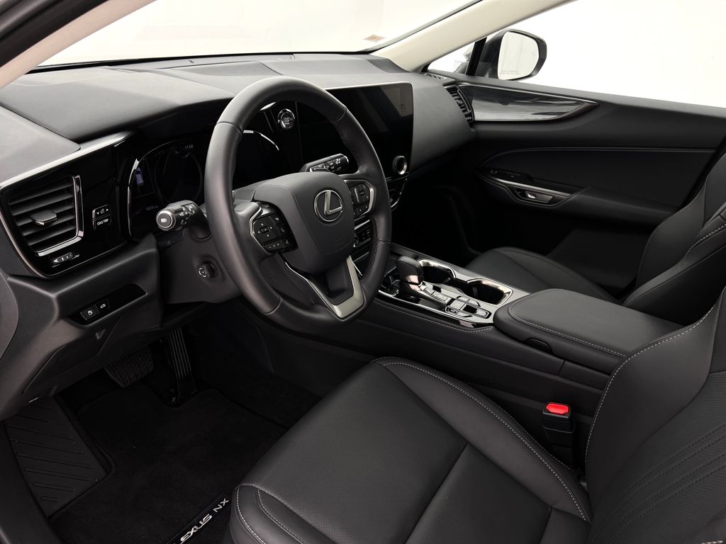 2025 Lexus NX 350 Premium photo 13