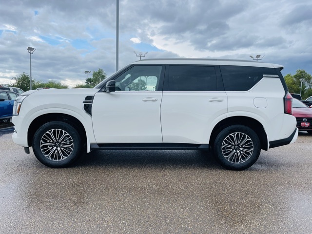 2026 Nissan Armada SL photo 4