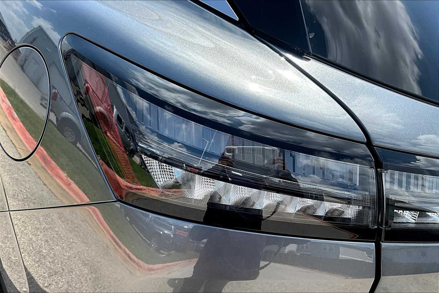 2025 Nissan Murano SV photo 12