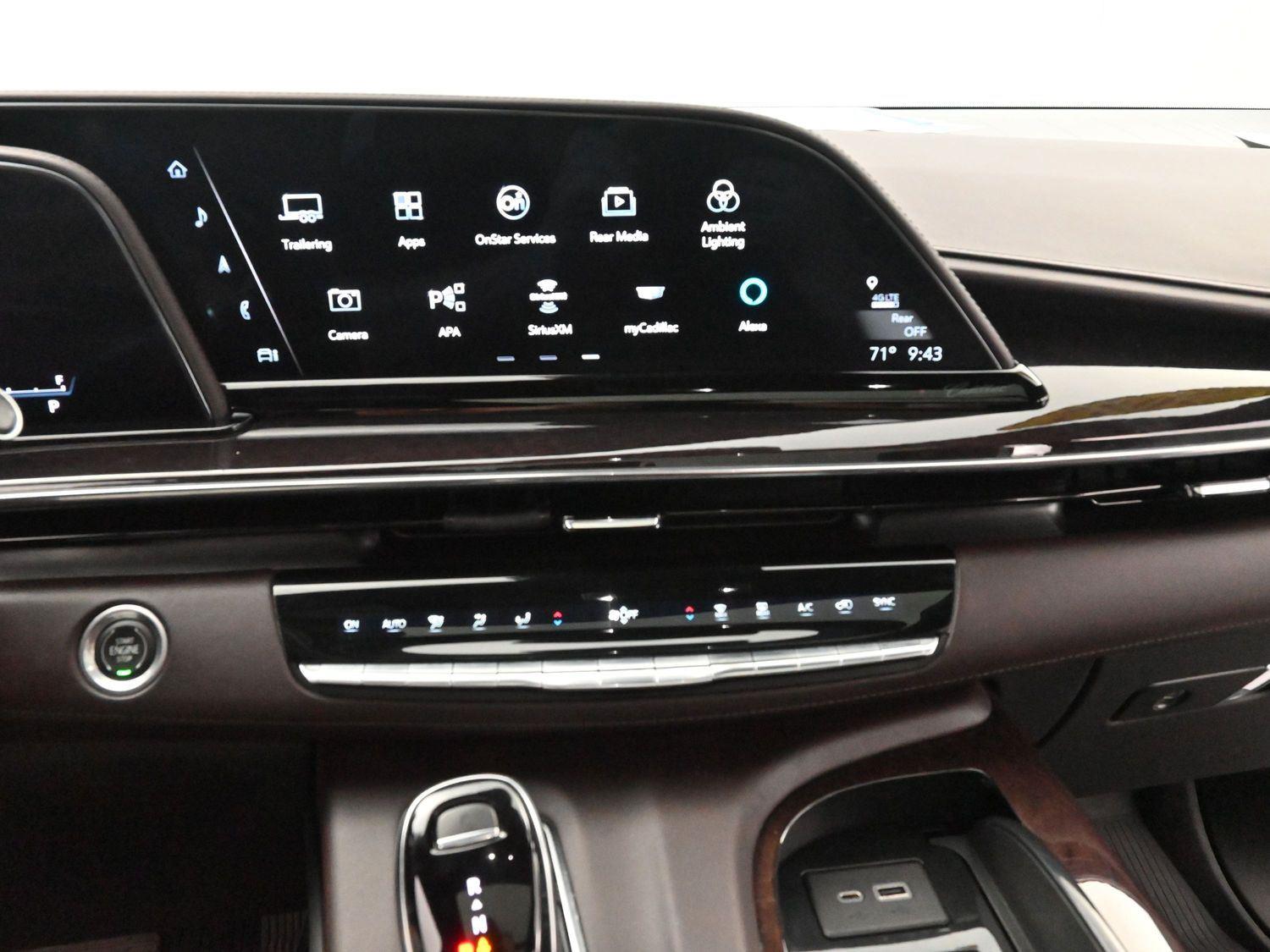 2022 Cadillac Escalade Sport Platinum photo 23