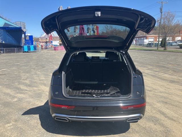 2022 Audi Q5 45 S line Prestige Premium photo 13