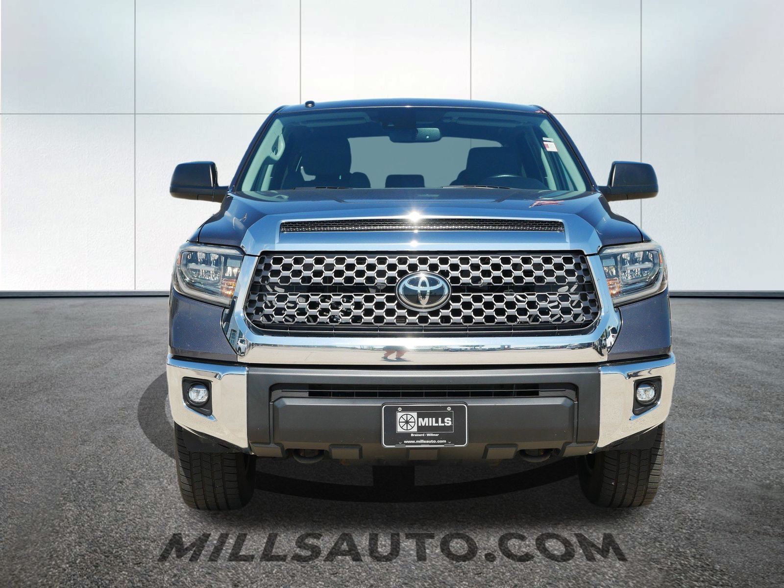 2018 Toyota Tundra SR5 photo 8