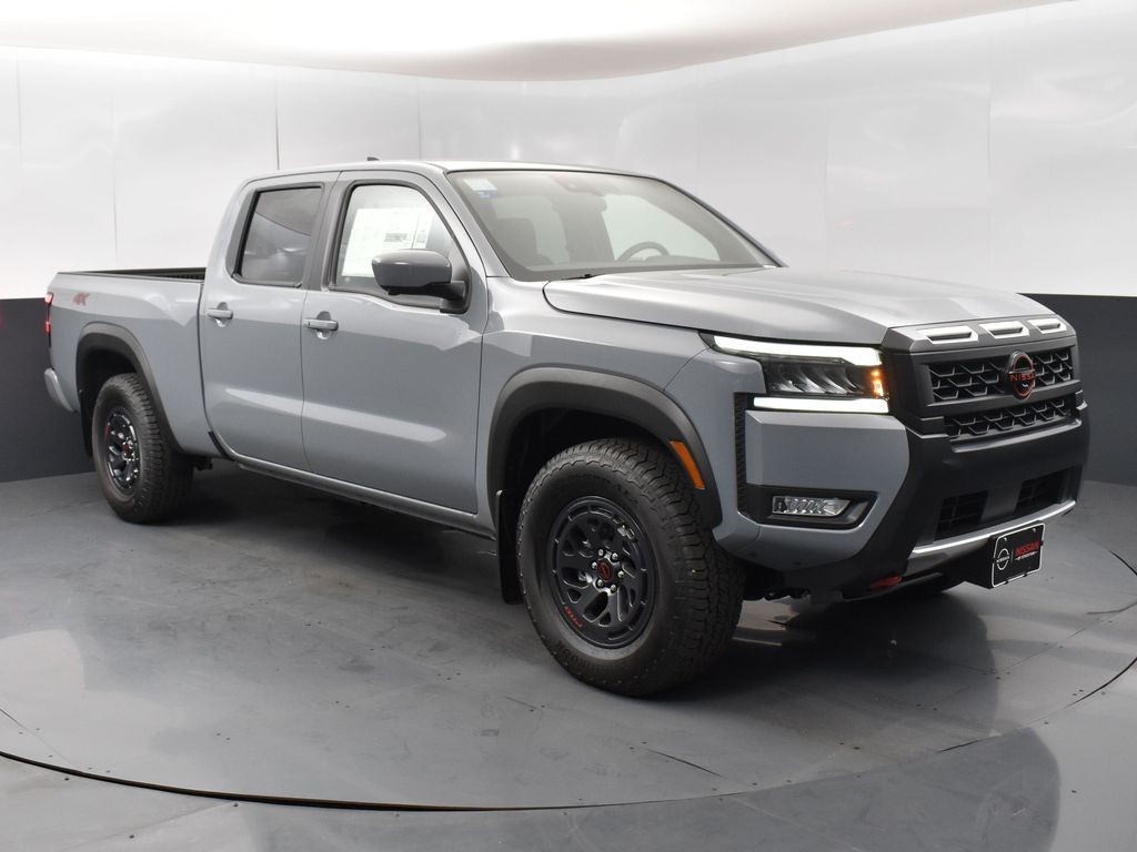 2026 Nissan Frontier PRO-4X's photo