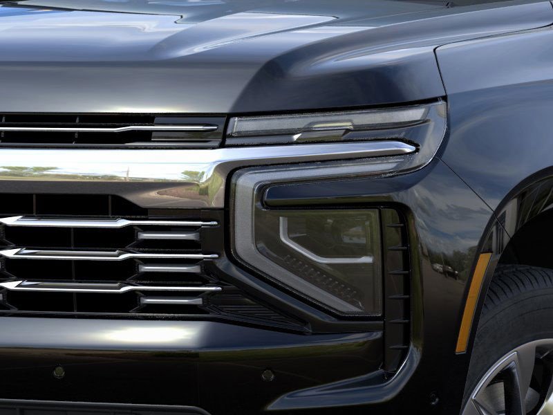 2025 Chevrolet Suburban Premier photo 9