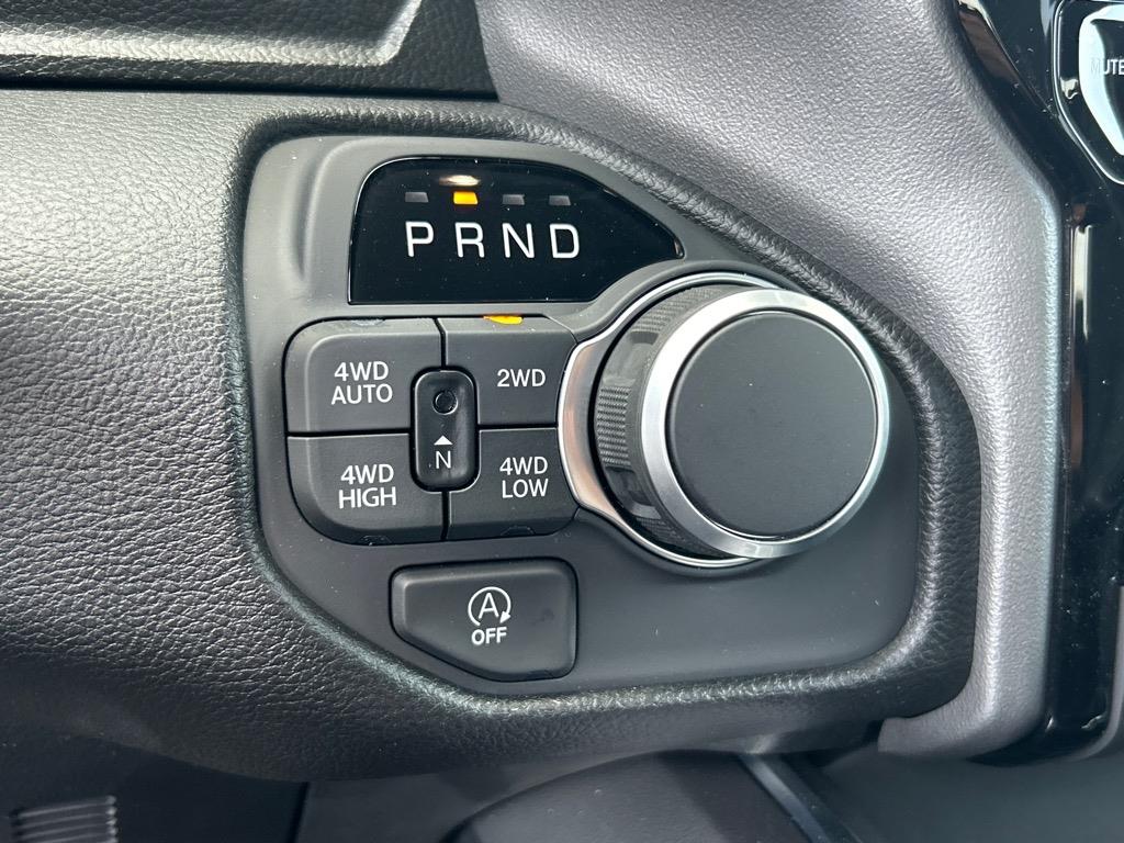 2025 Ram 1500 Big Horn Lone Star photo 12
