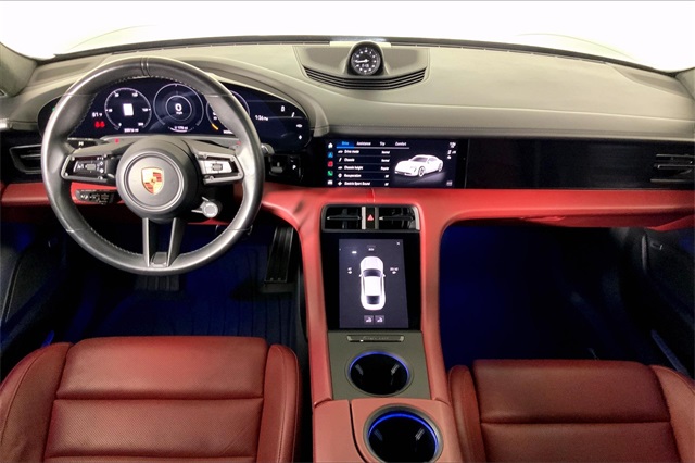 2020 Porsche Taycan Turbo photo 12