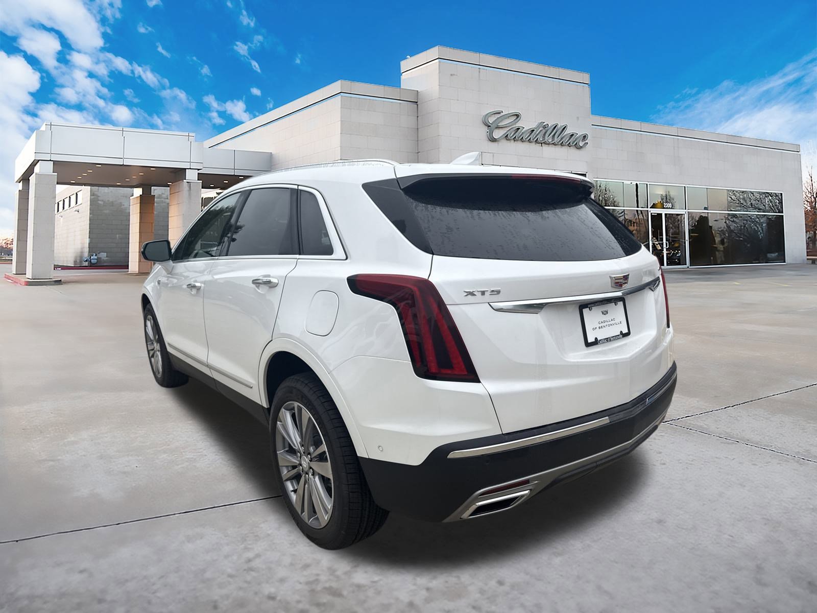2025 Cadillac XT5 Premium Luxury photo 5