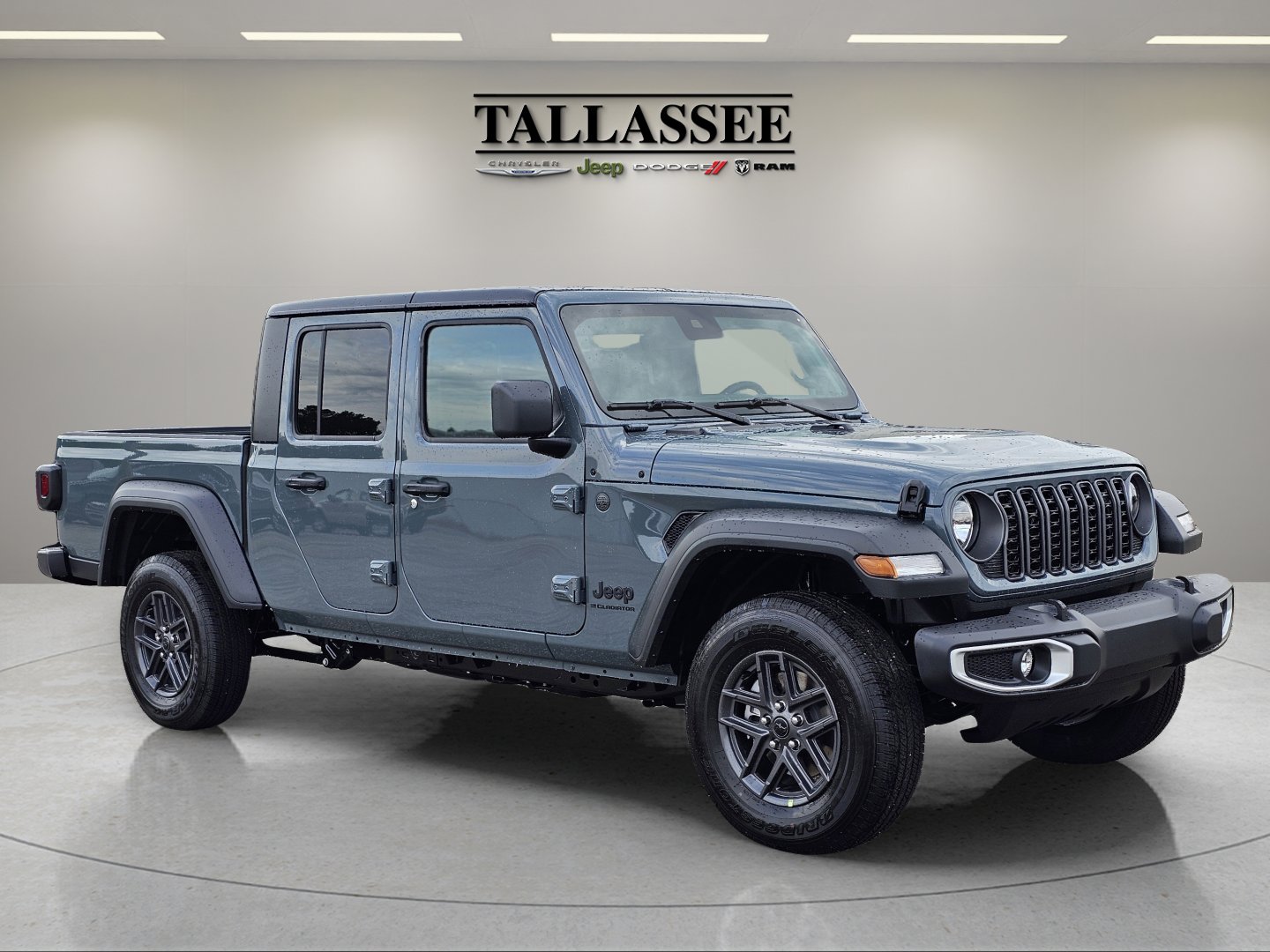 2025 Jeep Gladiator Sport S photo 4