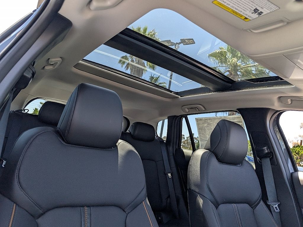 2025 Mazda CX-50 Premium Plus photo 16