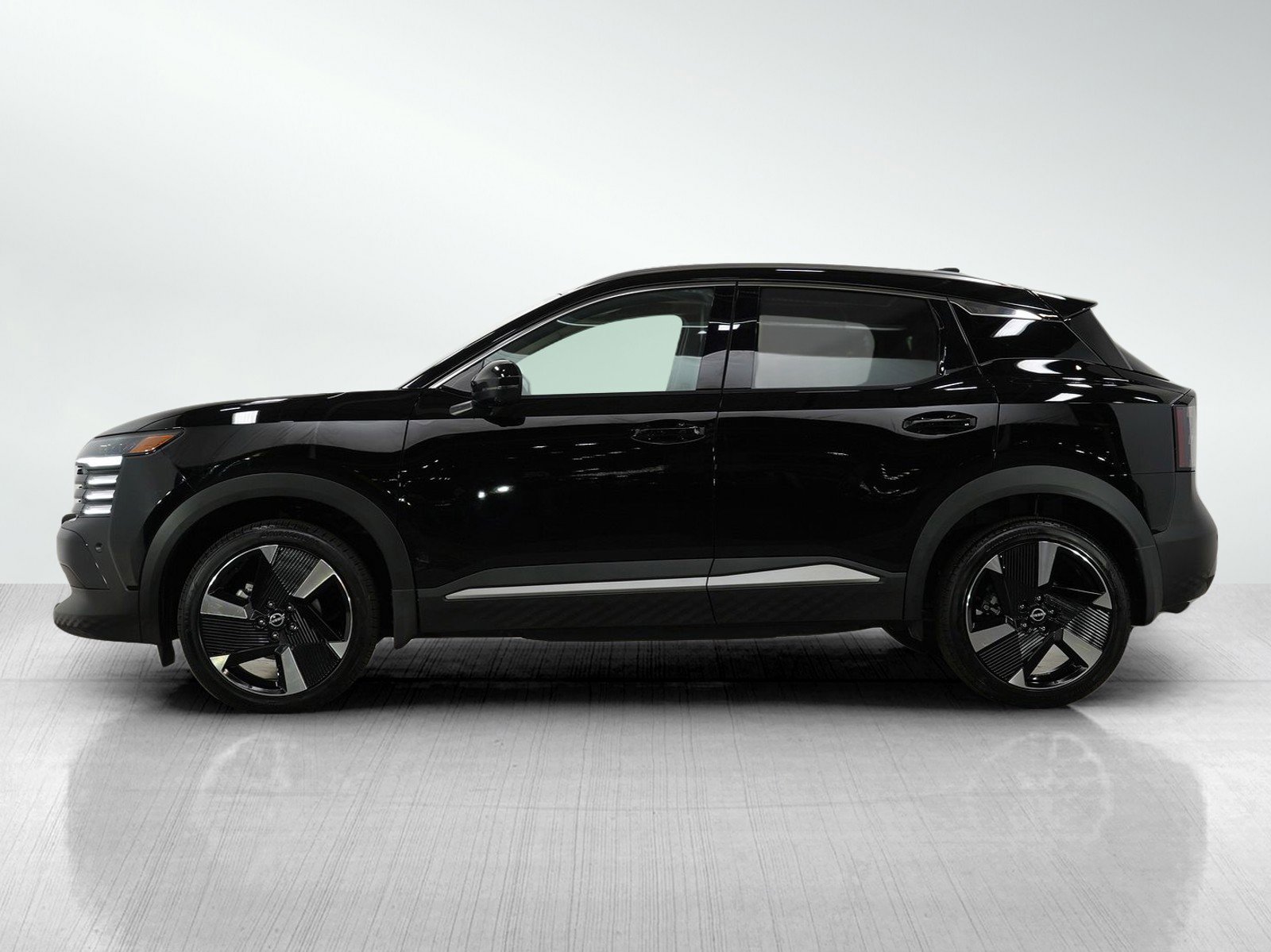 Used 2025 Nissan Kicks SR AWD with VIN 3N8AP6DD7SL341096 for sale in Burnsville, Minnesota
