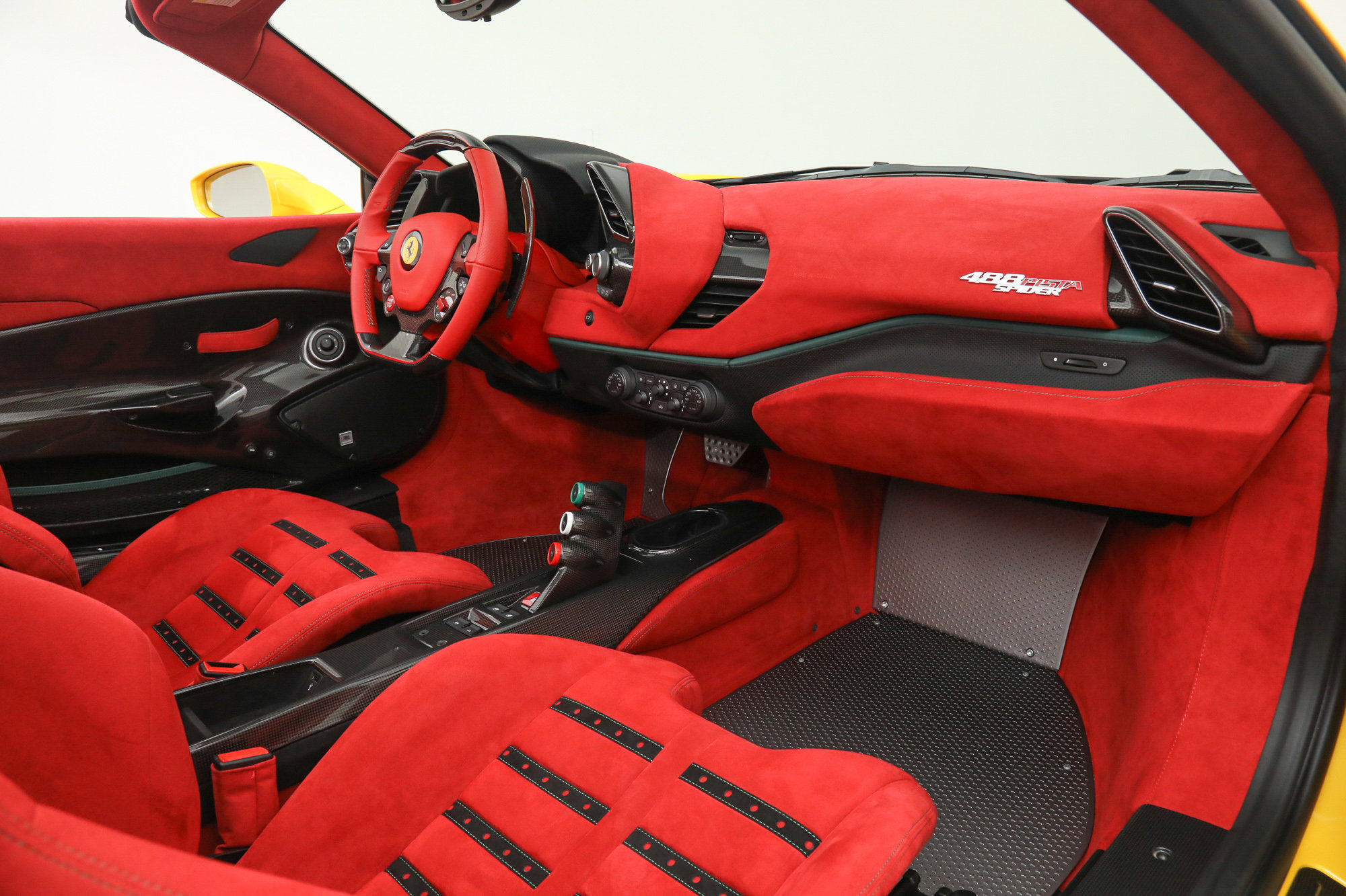 2020 Ferrari 488 Pista Spider photo 21